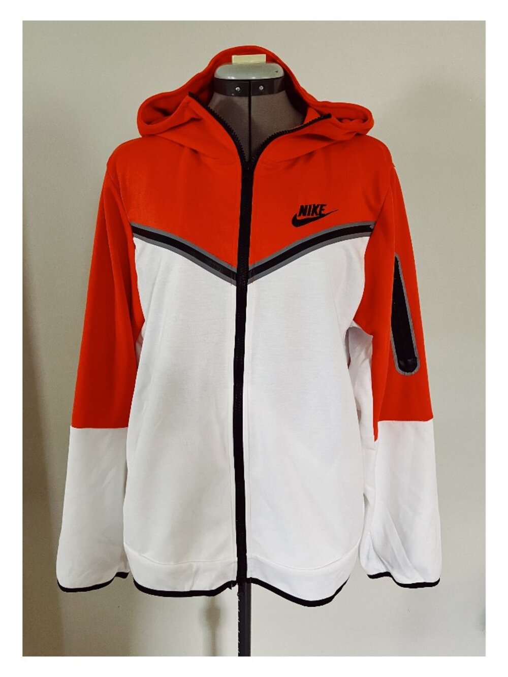 Nike Sz L Tech Fleece Full Zip Windrunner Hoodie in Orange and White